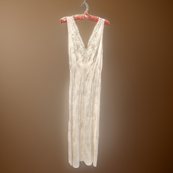 Antique C1900s ‘City of Paris’ San Francisco L’Elegance Silk night slip gown - Picture 3 of 16